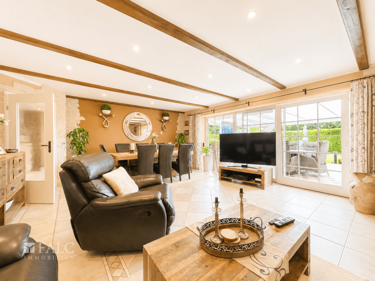 Wohnzimmer (2)