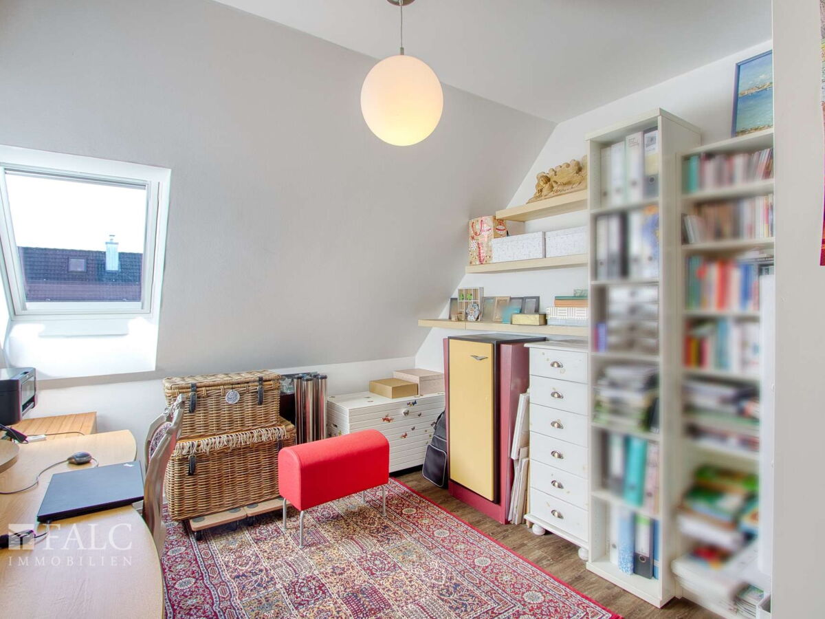 Arbeitszimmer OG