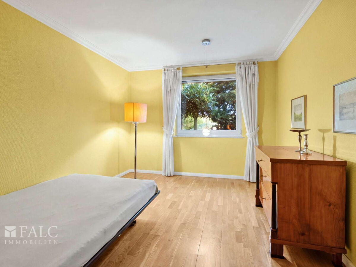 Schlafzimmer 2