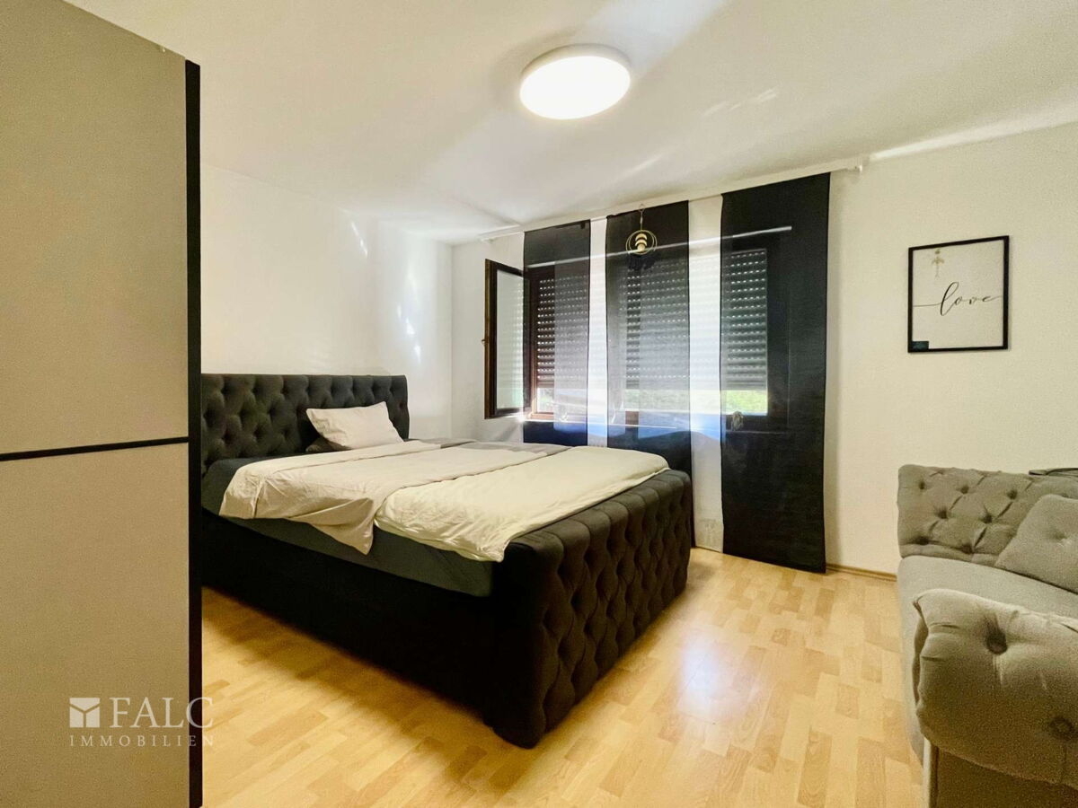 Schlafzimmer 2