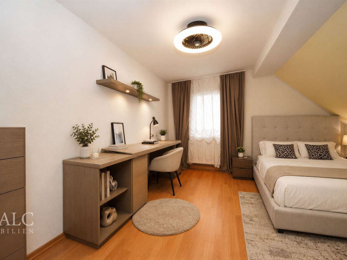 mögl. Schlafzimmer DG