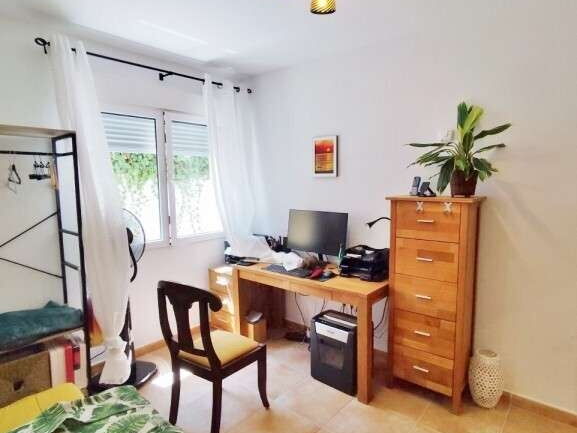 Büro1