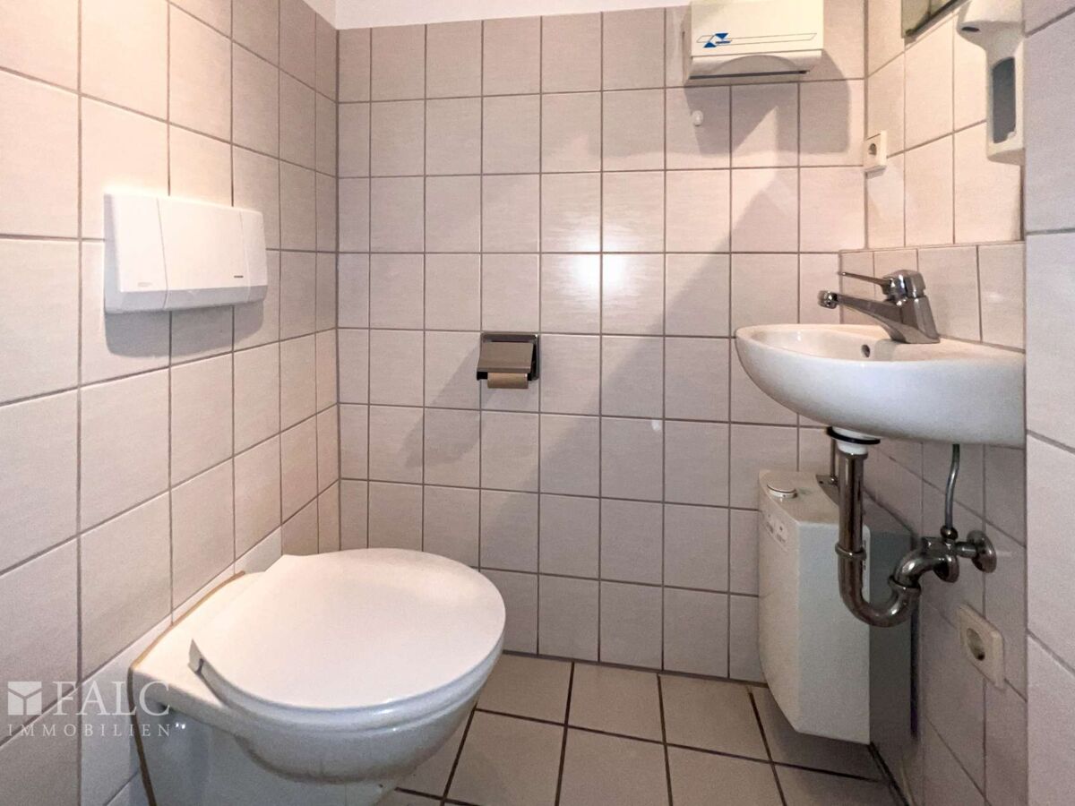 WC