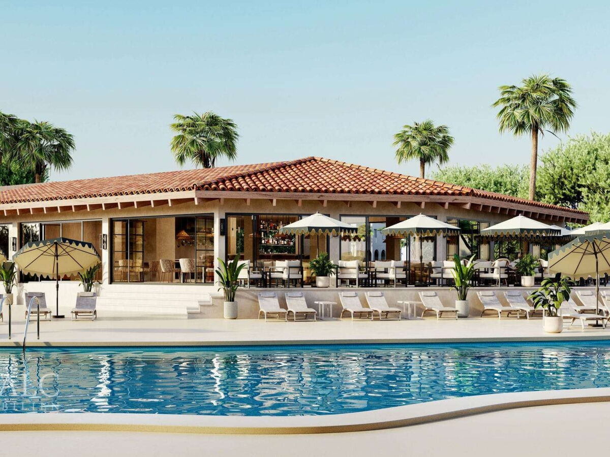 Pool Bar