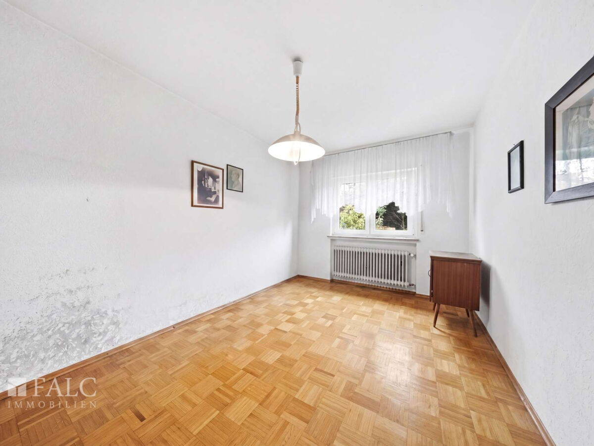Kinderzimmer EG