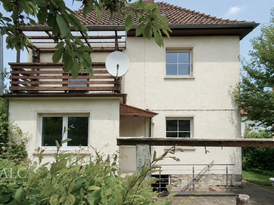                                 Haus Gartenansicht 
