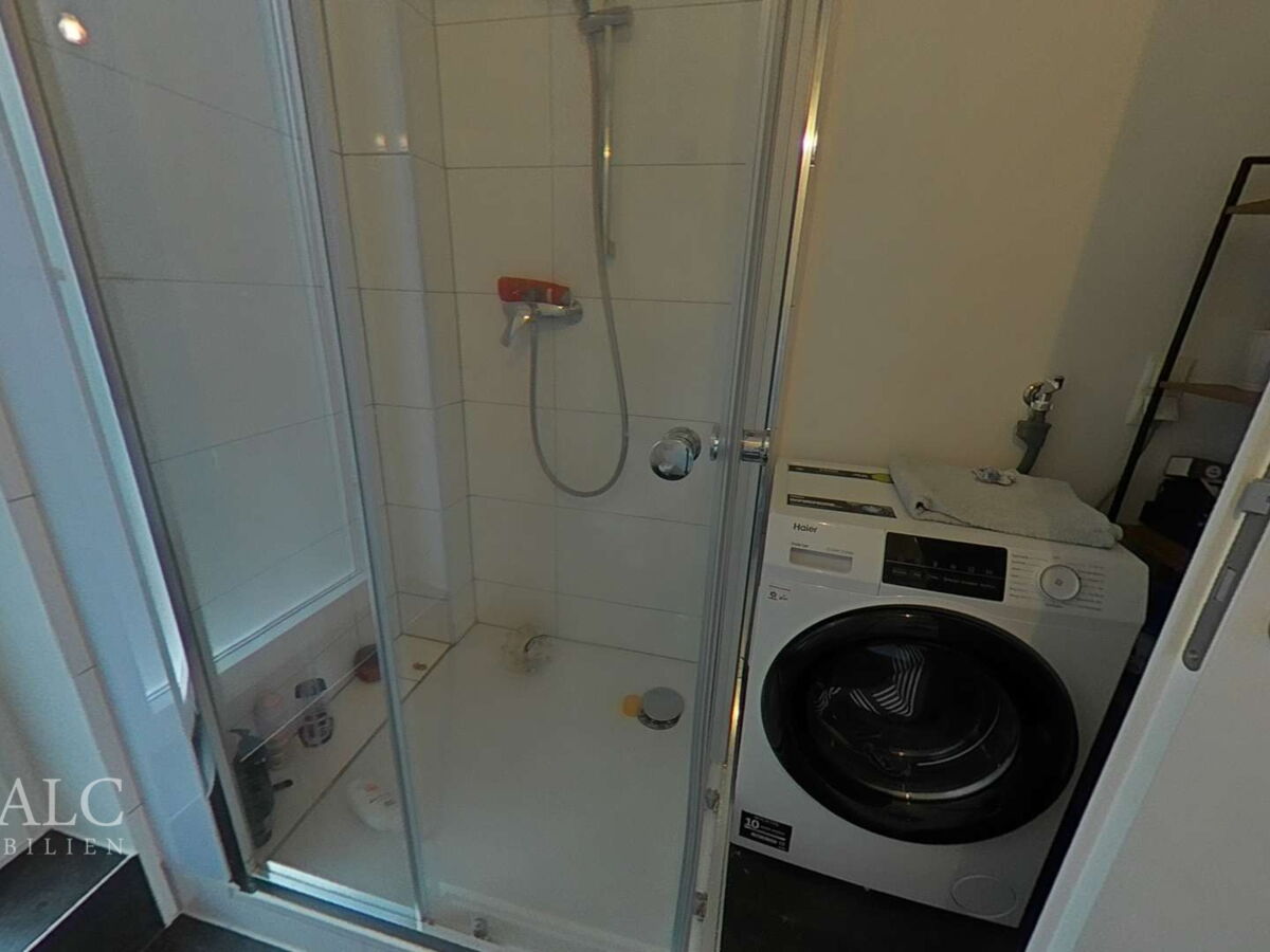 1 OG Badezimmer