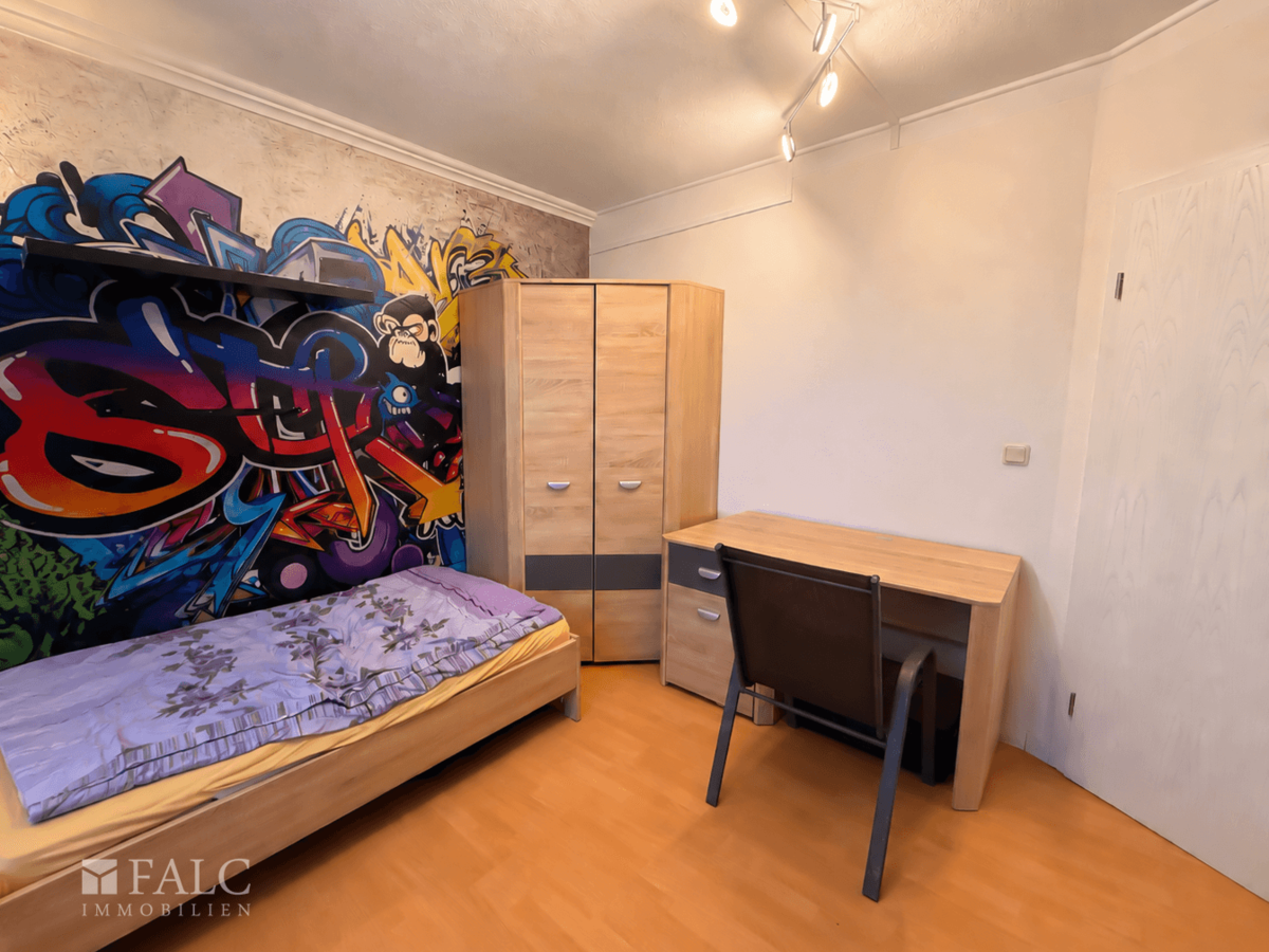 OG - Schlafzimmer 1