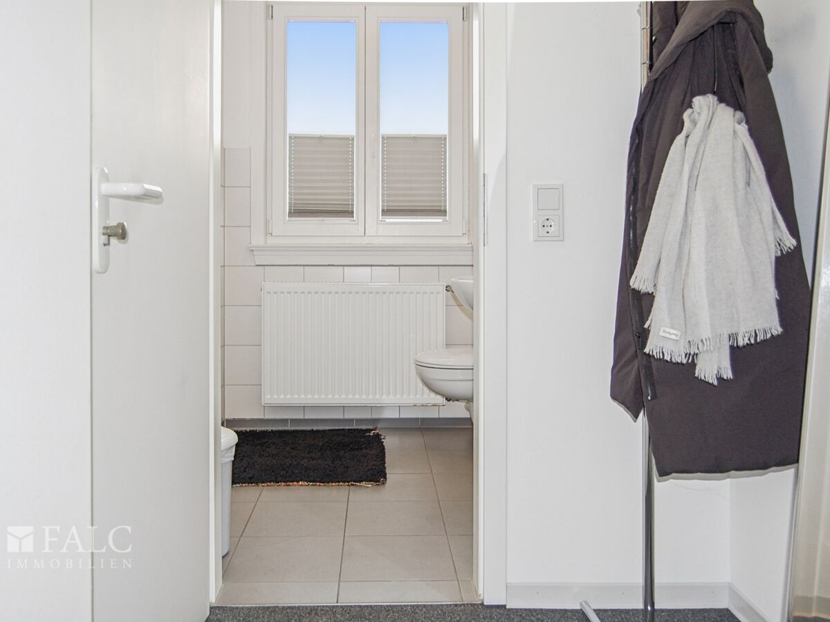Garderobe und WC_DG