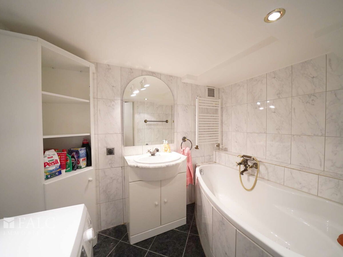 Badezimmer im Keller