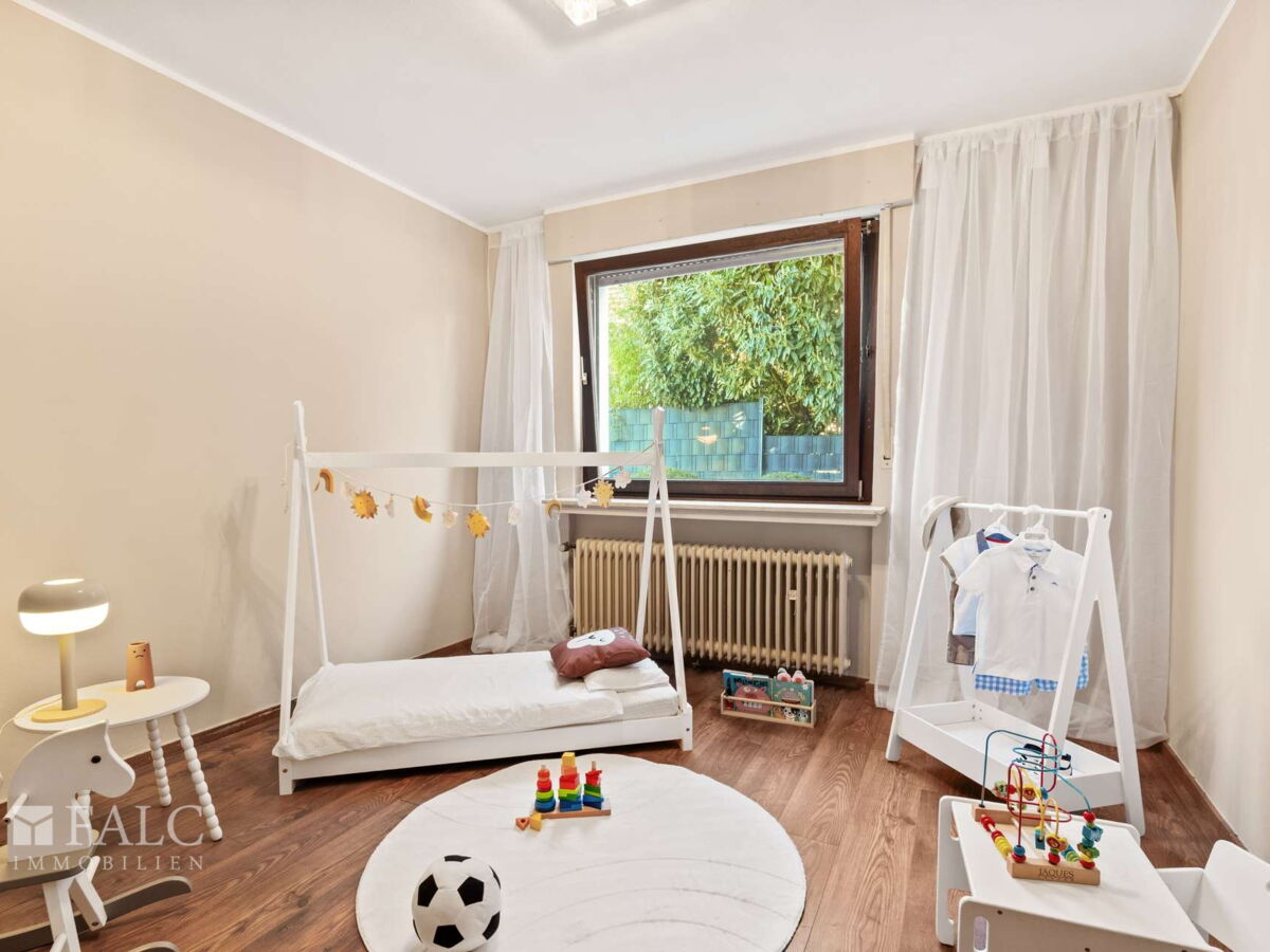Kinderzimmer EG