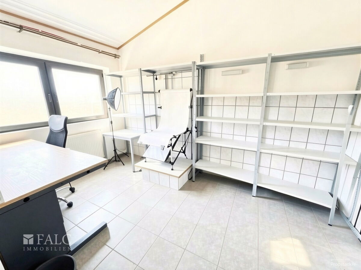 Büro 2