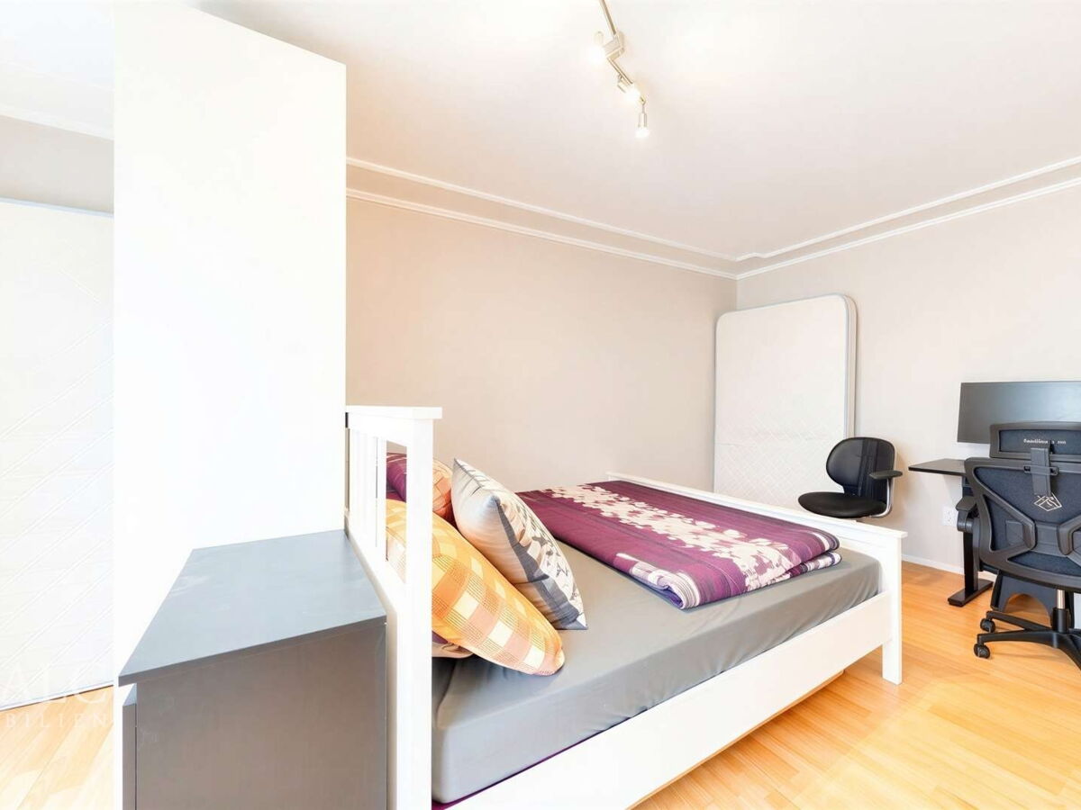 Schlafzimmer 2 