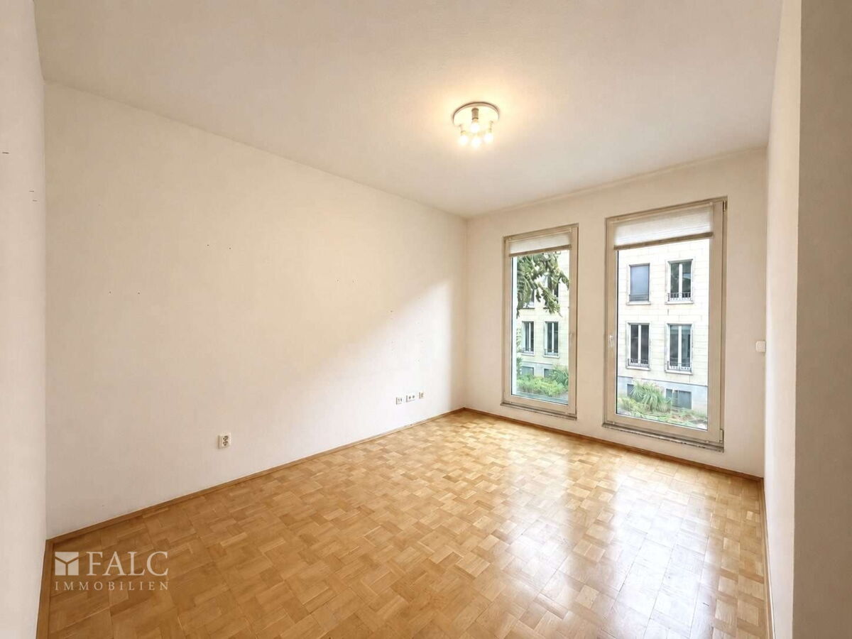 Arbeitszimmer