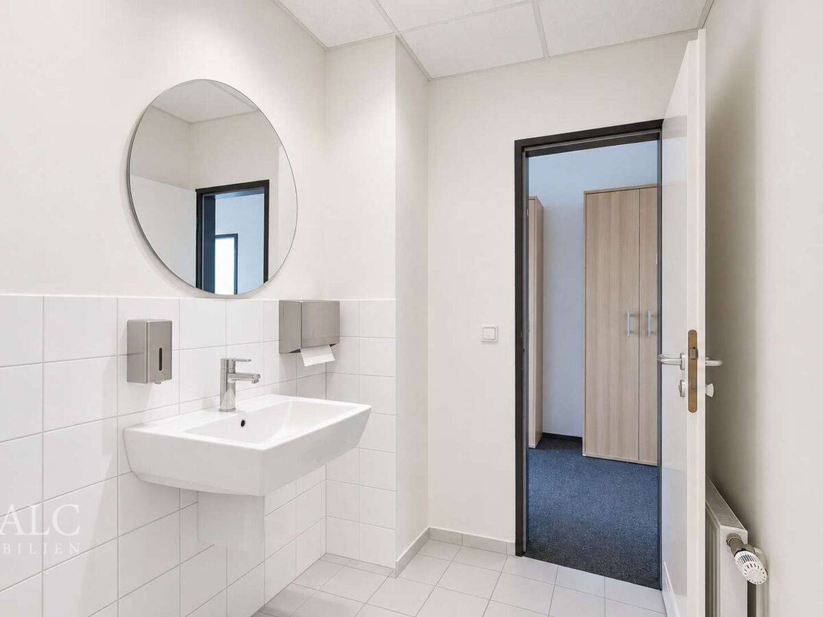WC Damen