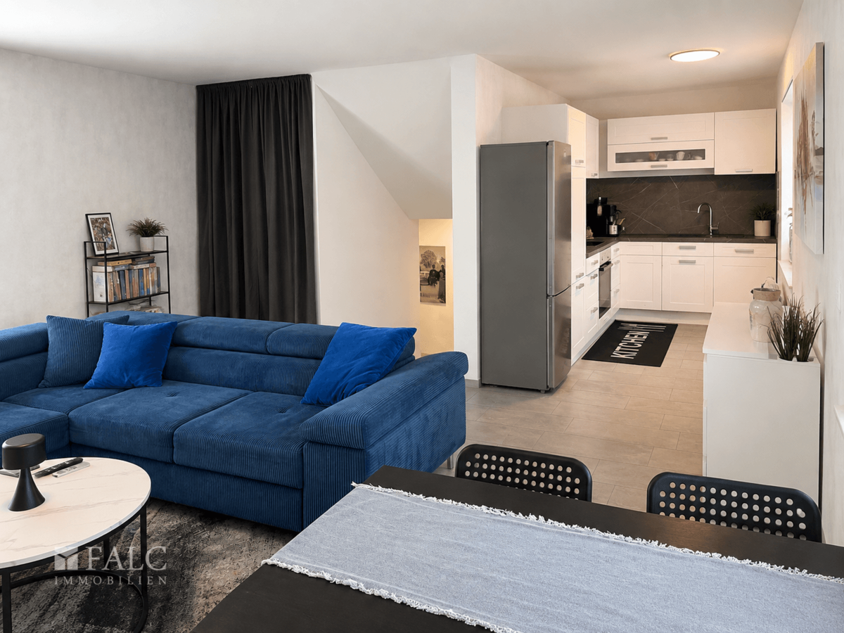 Wohnzimmer mit Küche