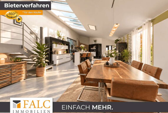 Offenes Wohnzimmer mit Essbereich