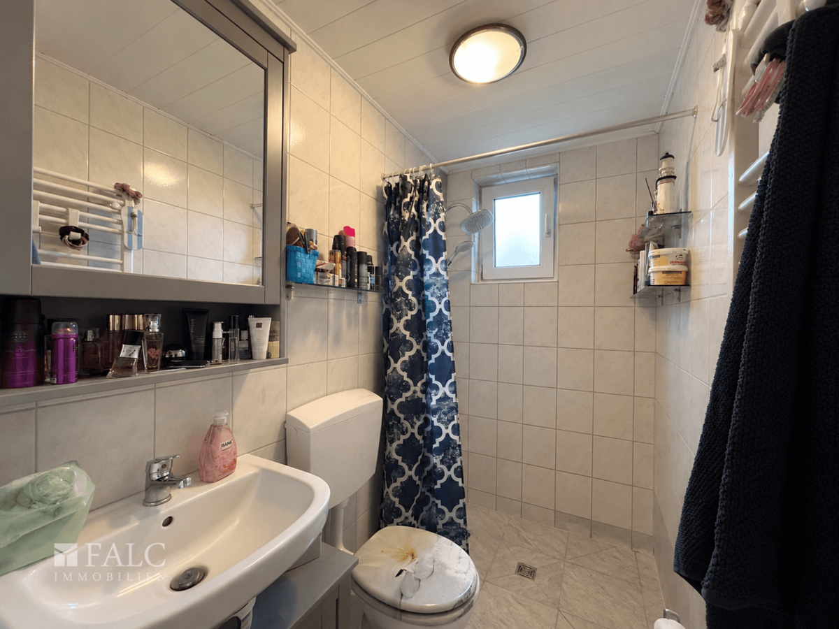 Badezimmer EG