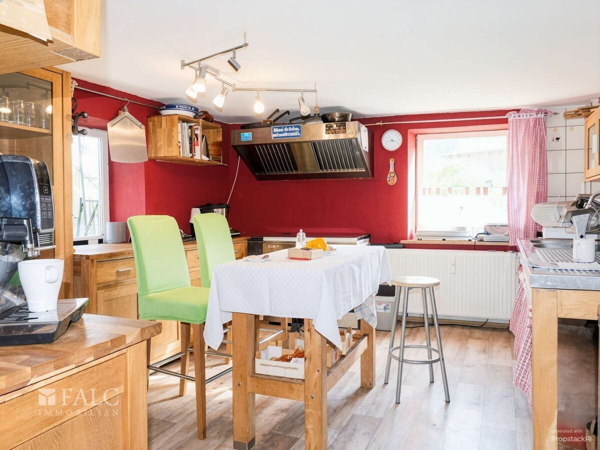 Wohnung 3: 1.OG-Küche - (KI generiert)
