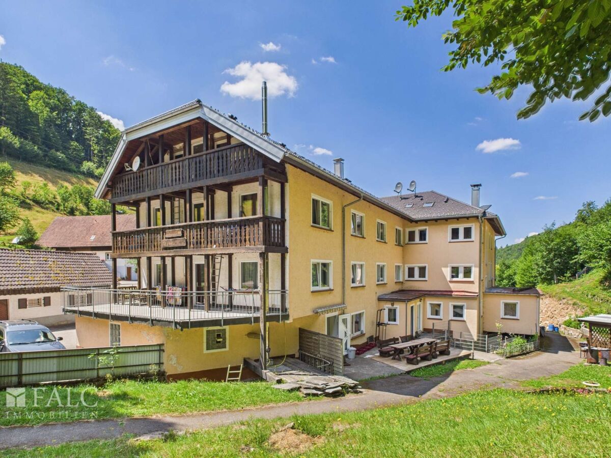 Hausansicht von hinten