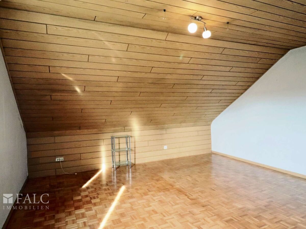 Wohnzimmer DG