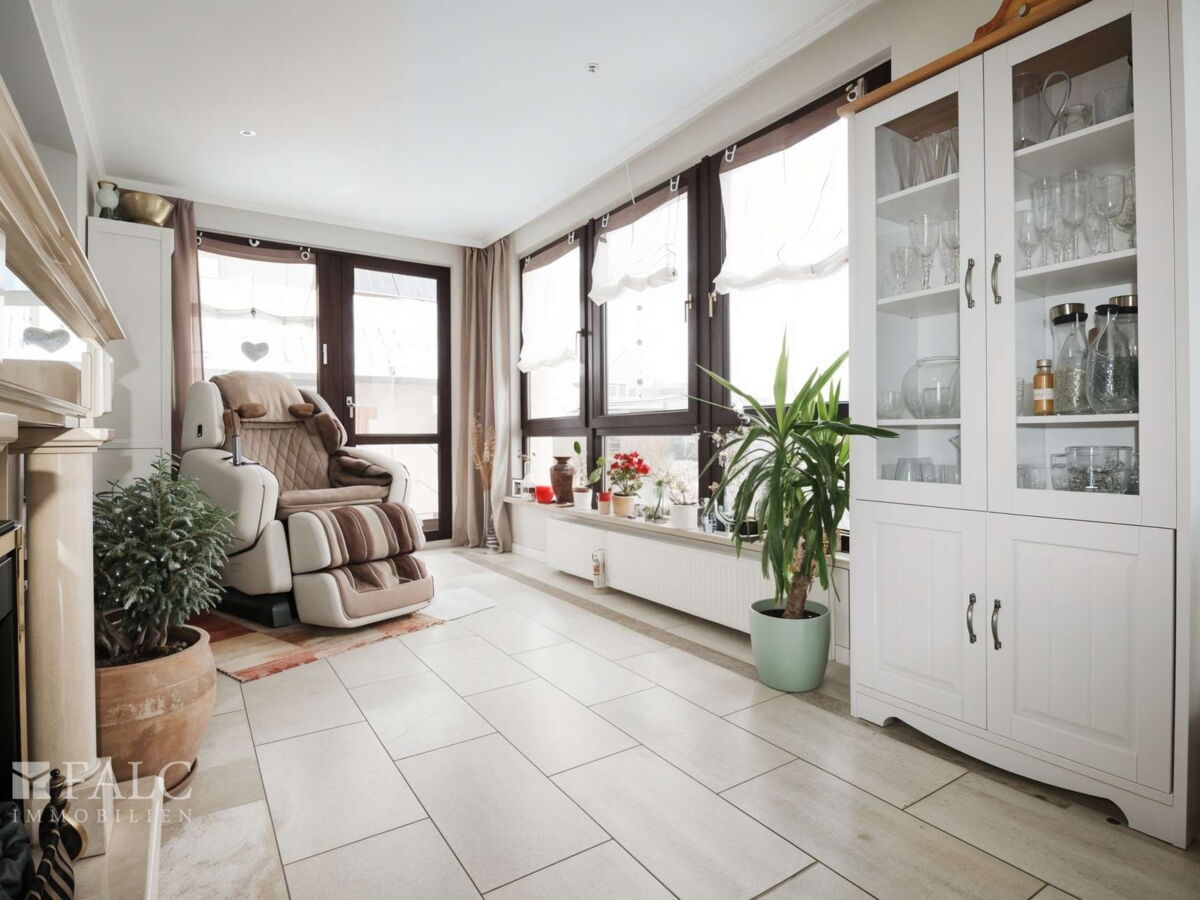 Veranda mit Essbereich