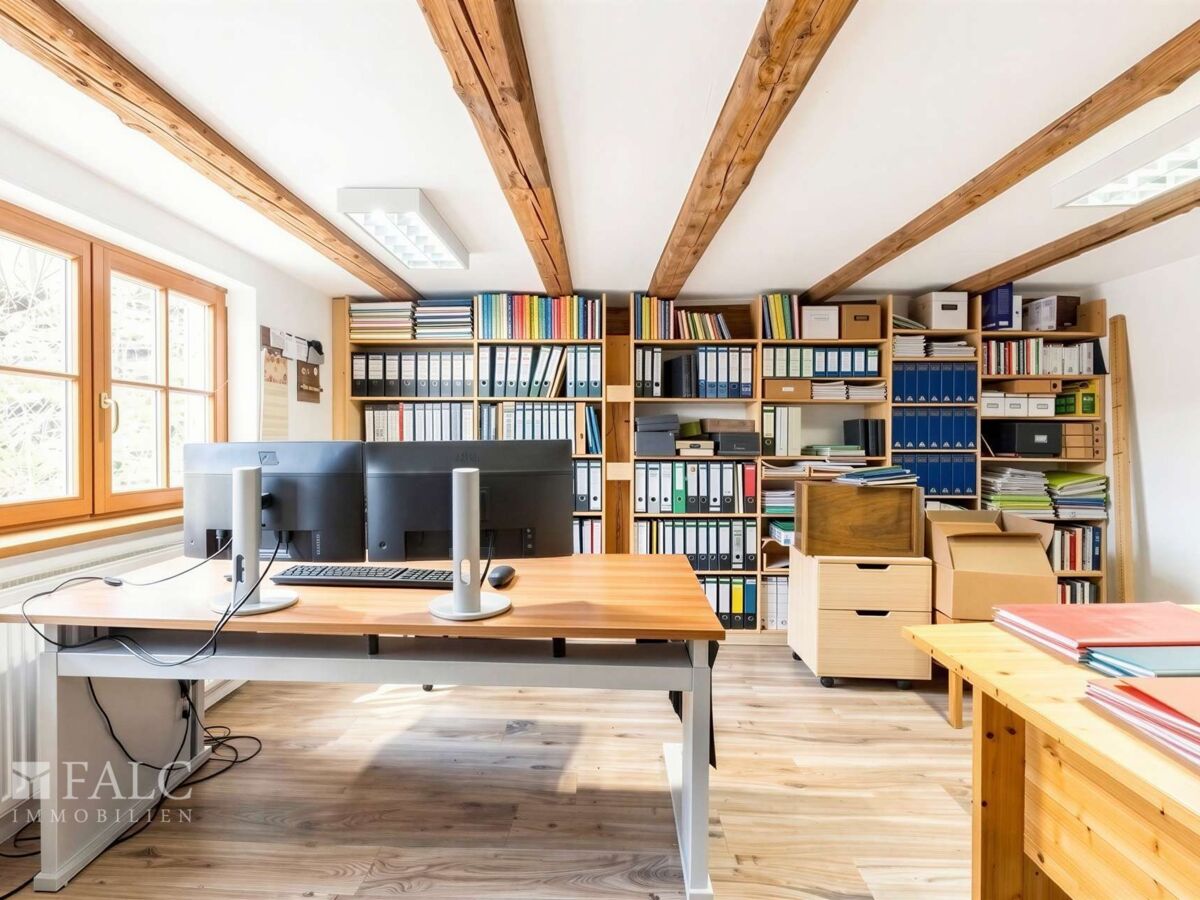 Büro - (KI generiert)