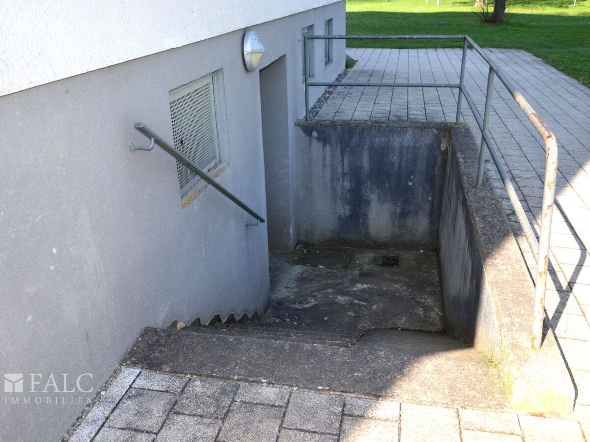 Kellereingang zum Fahrradraum