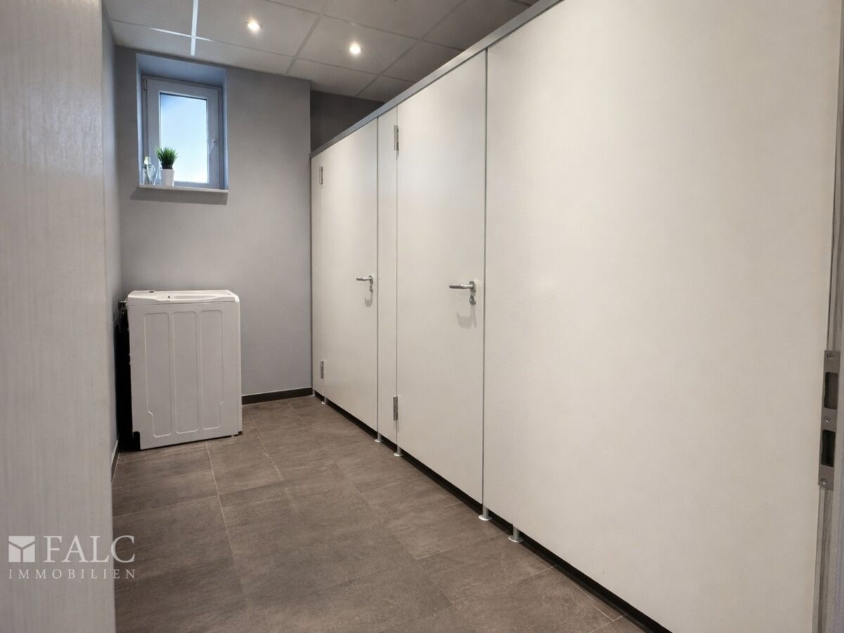 Damen WC