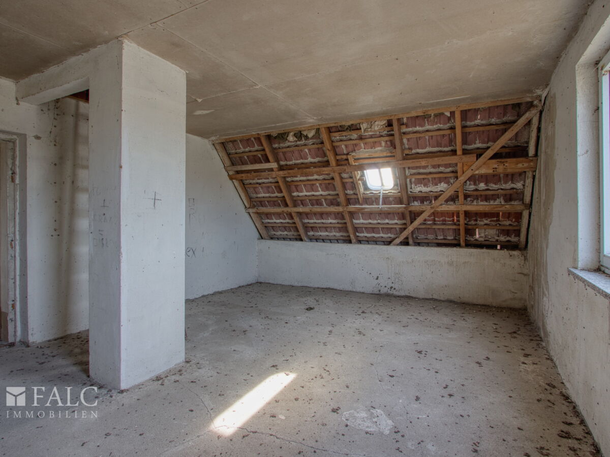 Haus B - Dachboden II