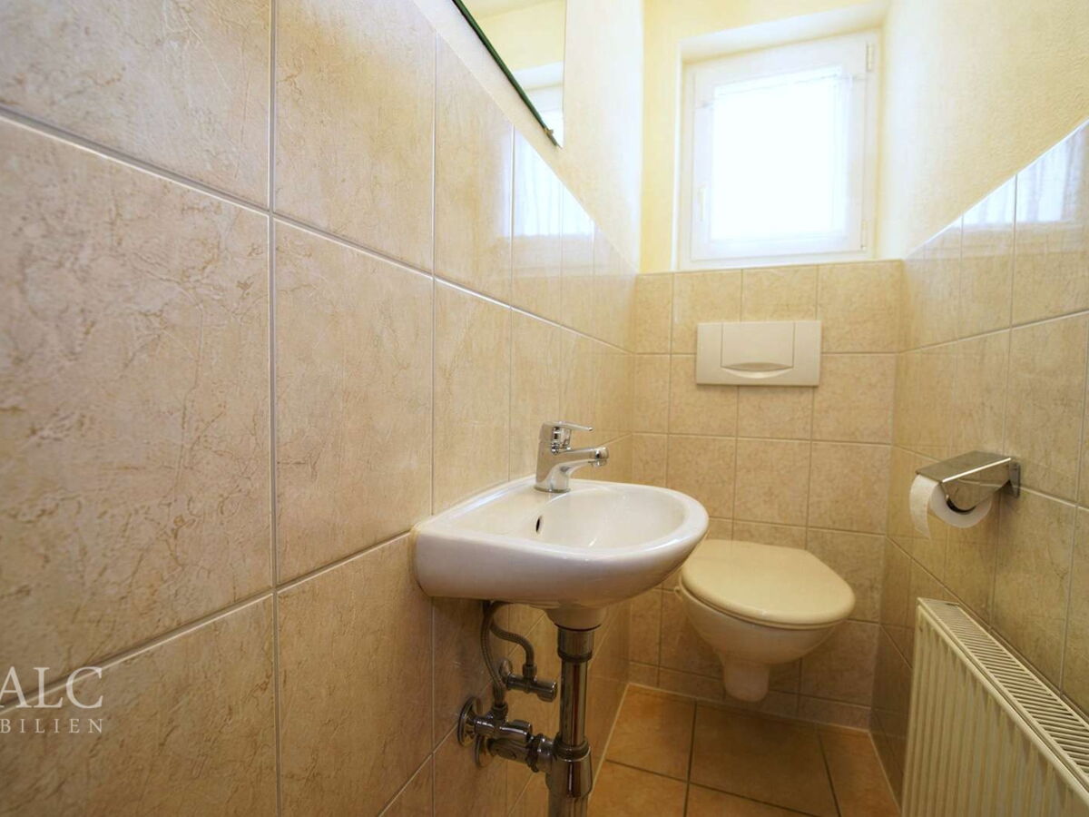 sep. WC EG