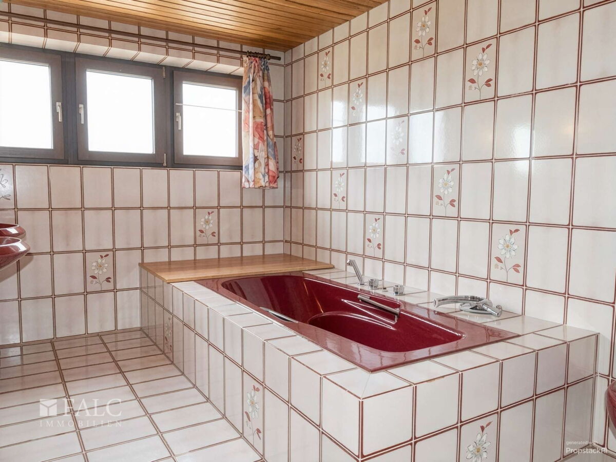 OG: Badezimmer