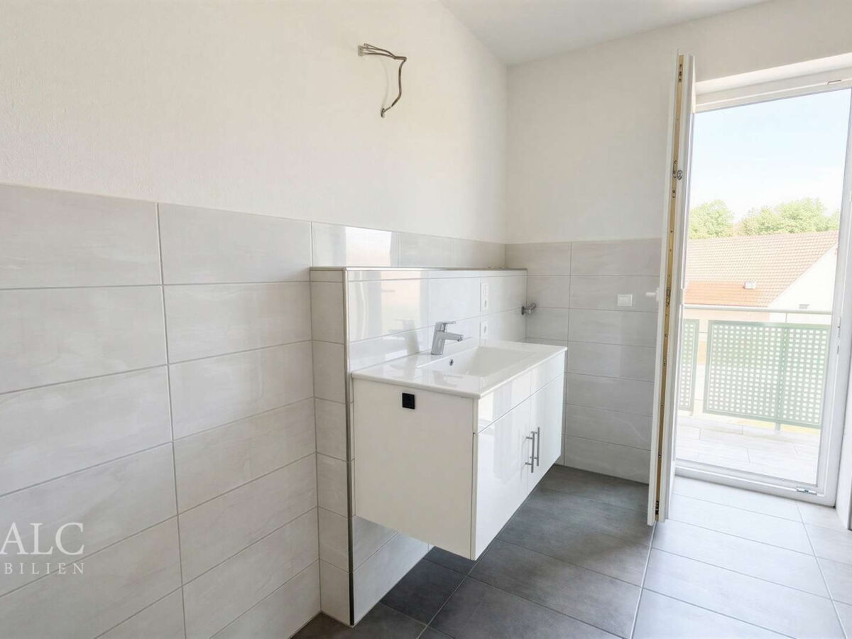 Badezimmer mit Waschmaschinenanschluss