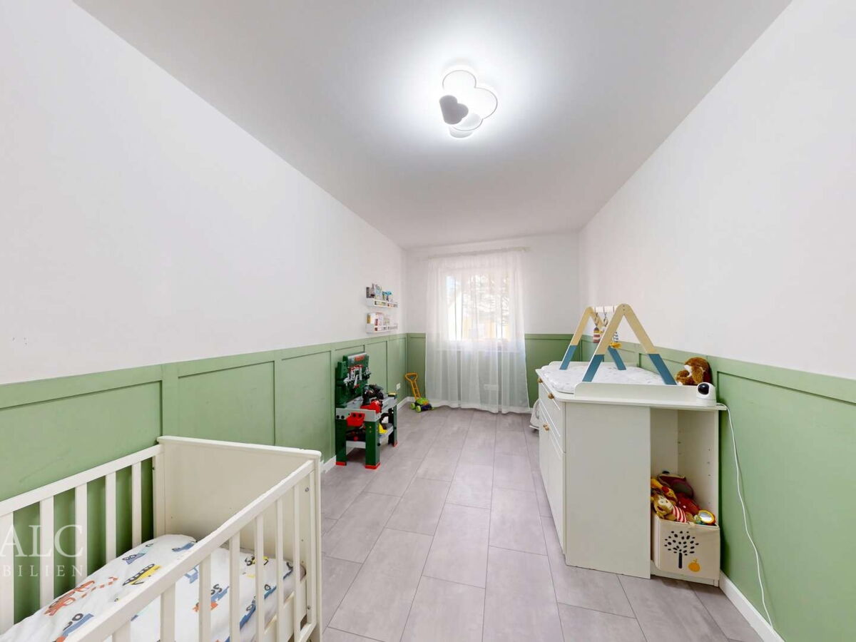 Vorderhaus_Wohnung 1_EG_Kinderzimmer