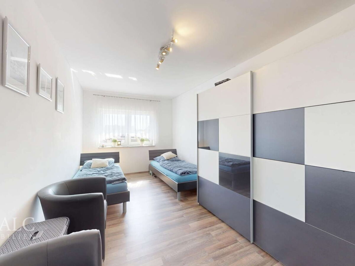 Hinterhaus_OG_Schlafzimmer 1