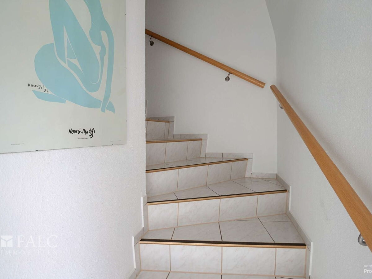 Treppe - (KI generiert)
