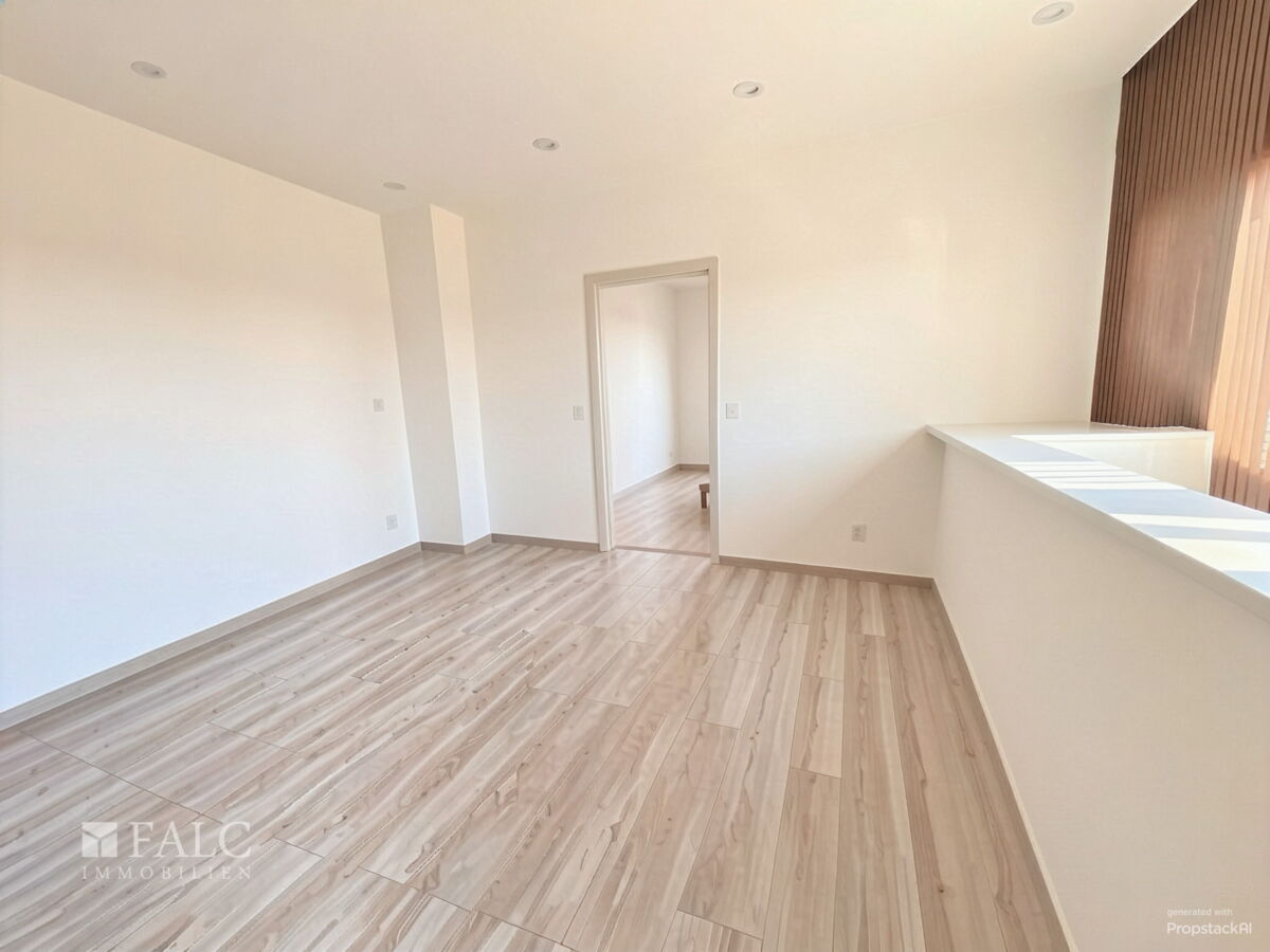 Arbeitszimmer OG - (KI generiert)