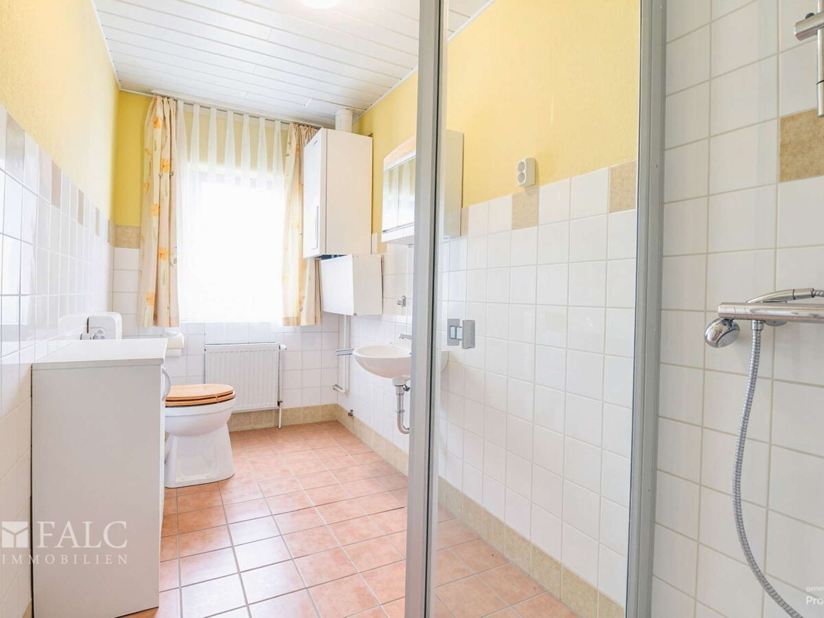 Badezimmer - (KI generiert)