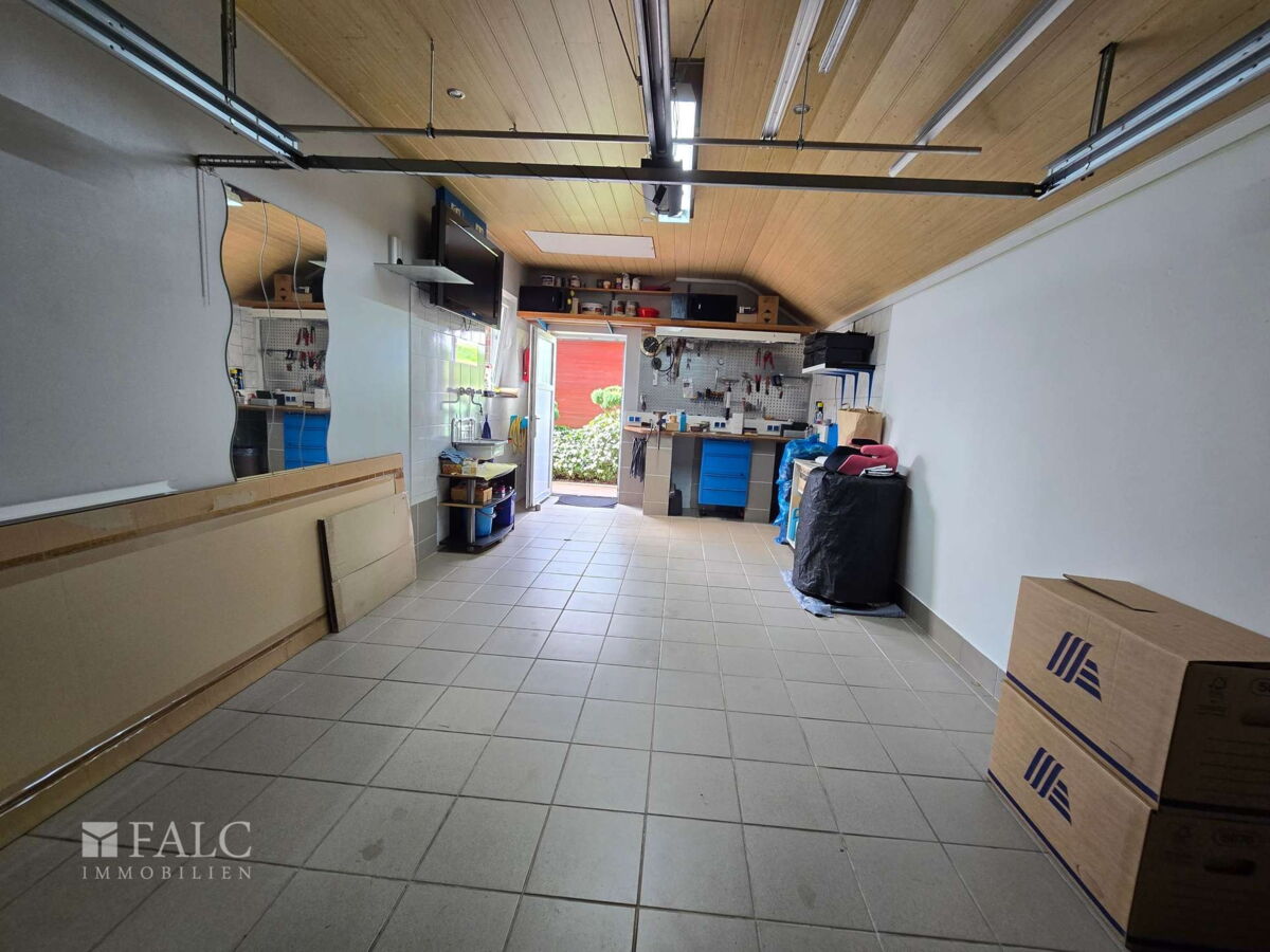 Garage2