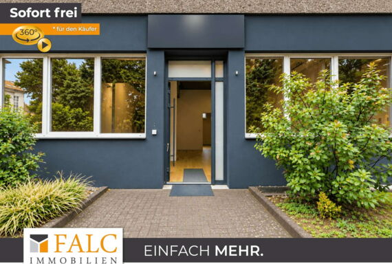 Symmetrischer moderner Gebäudeeingang