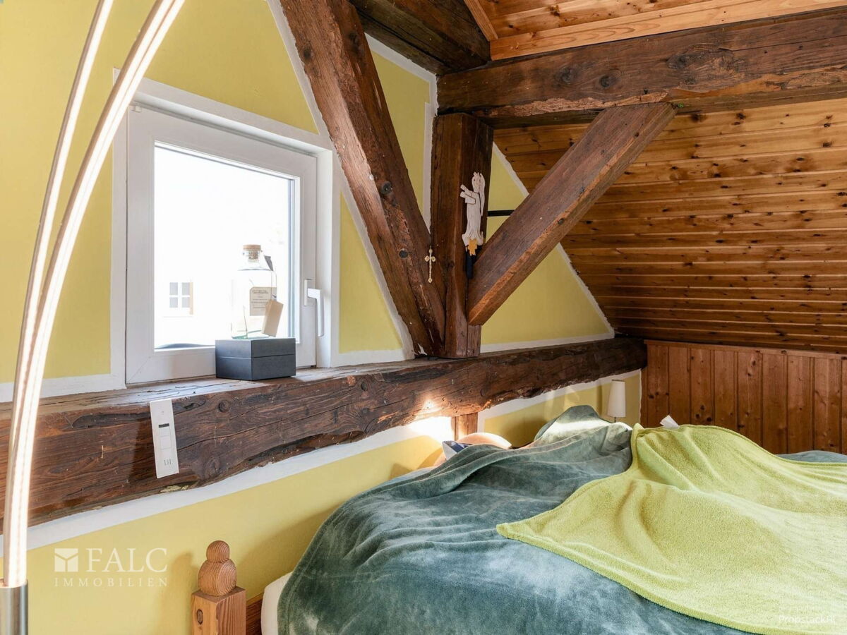 Wohnung 3: DG-Schlafzimmer