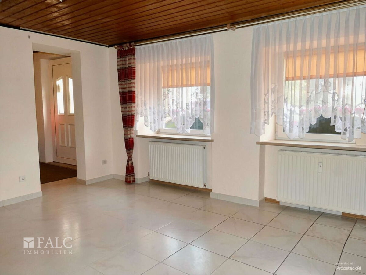 Wohnung 2: EG-Wohnzimmer
