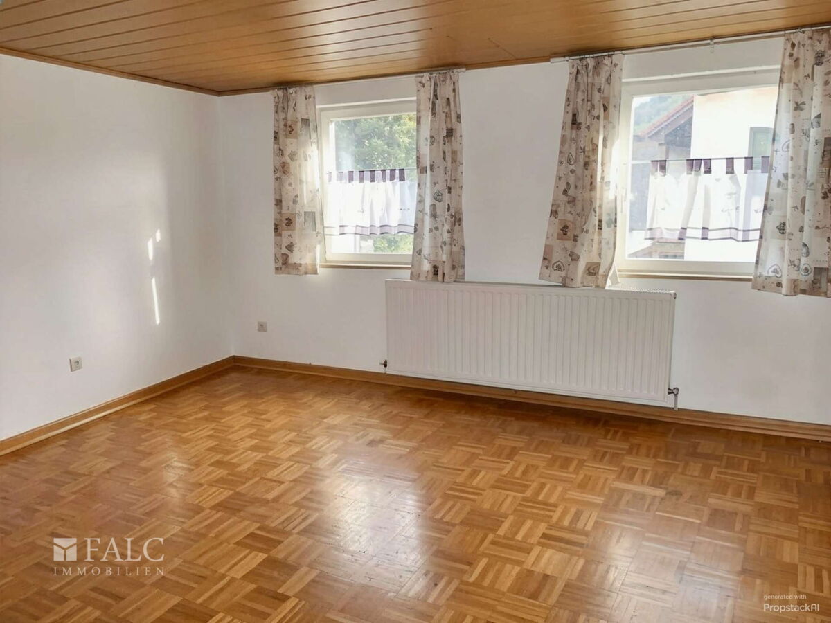 Wohnung 3: 1.OG-Schlafzimmer