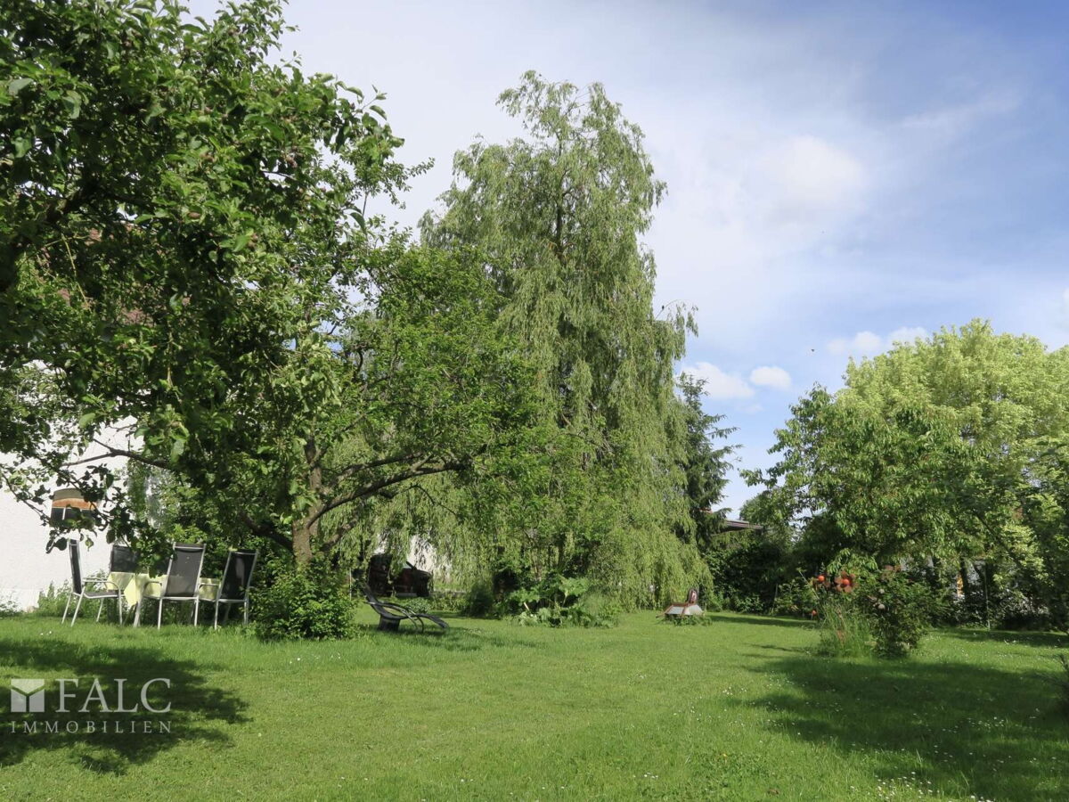 Garten/Platz für Wohnhaus