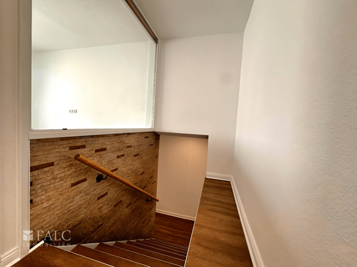 Treppe WG2
