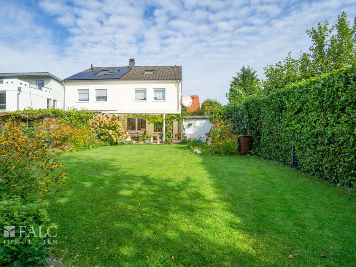 Rückansicht-Garten