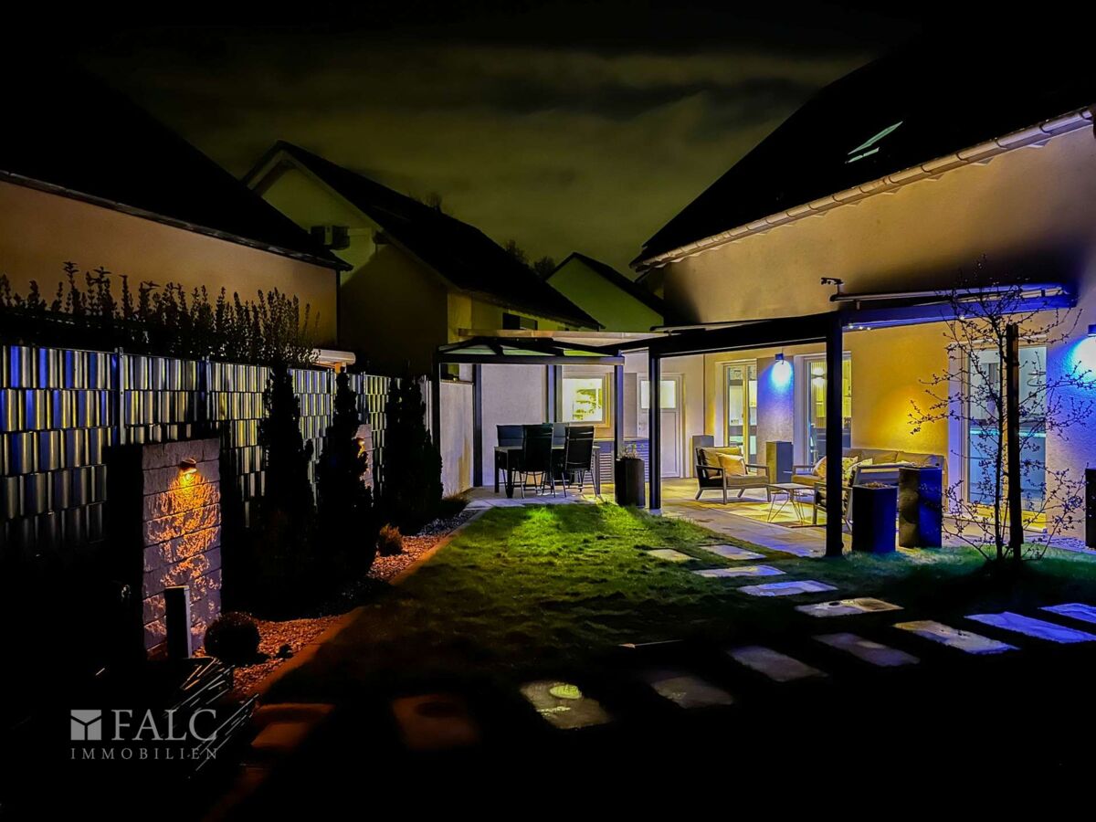 Terrasse bei Nacht