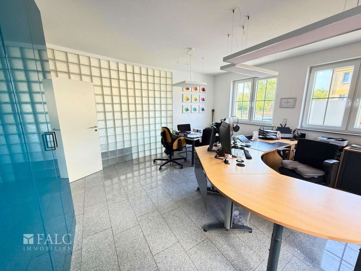 Büro
