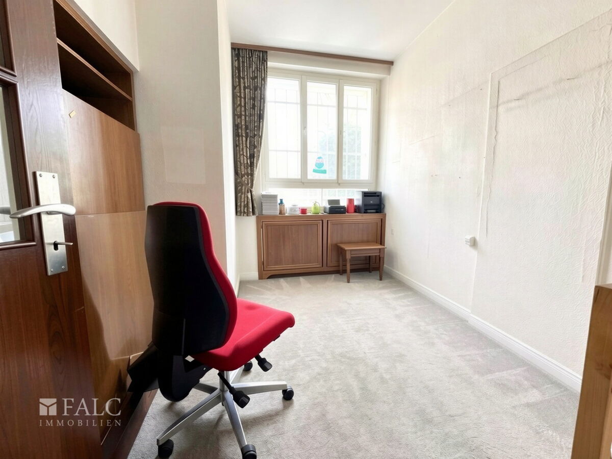 Büro Gewerbeeinheit