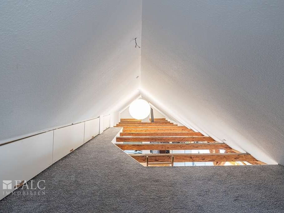 DG Wohnung - Spitzboden